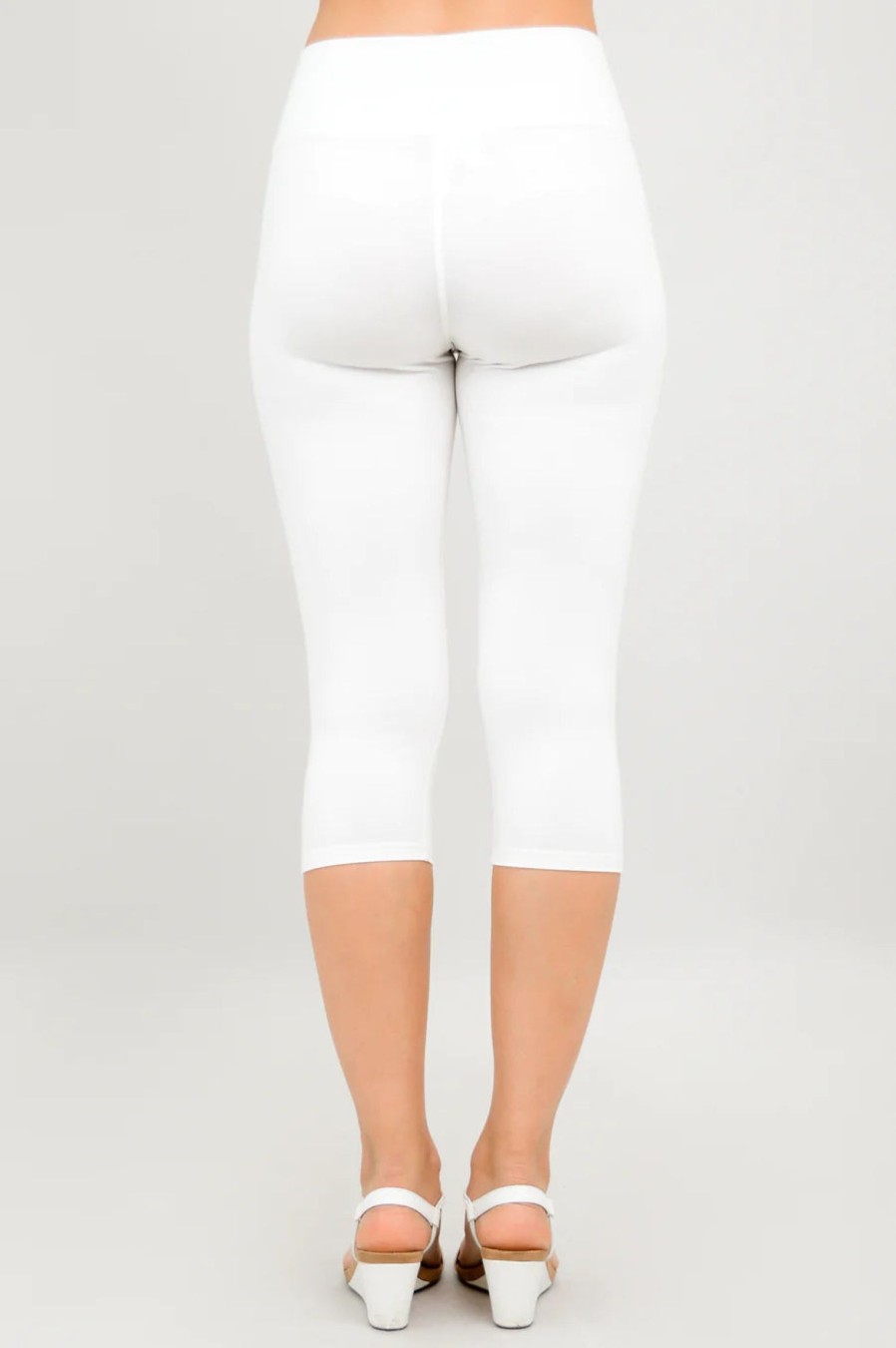 Clothing Sheer-essentials Leggings | Blue Sky Riley Bamboo Capri - White