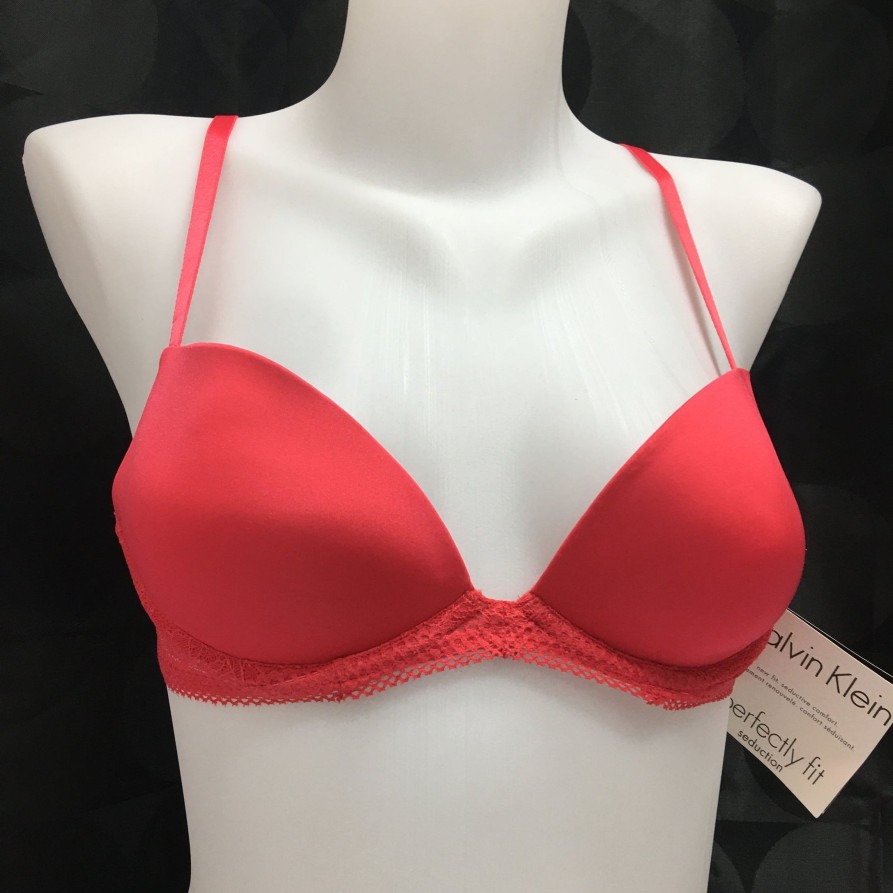 Lingerie & Intimates Sheer-essentials Underwire | Calvin Klein Smooth Cup Plunge Bra - Size C 32