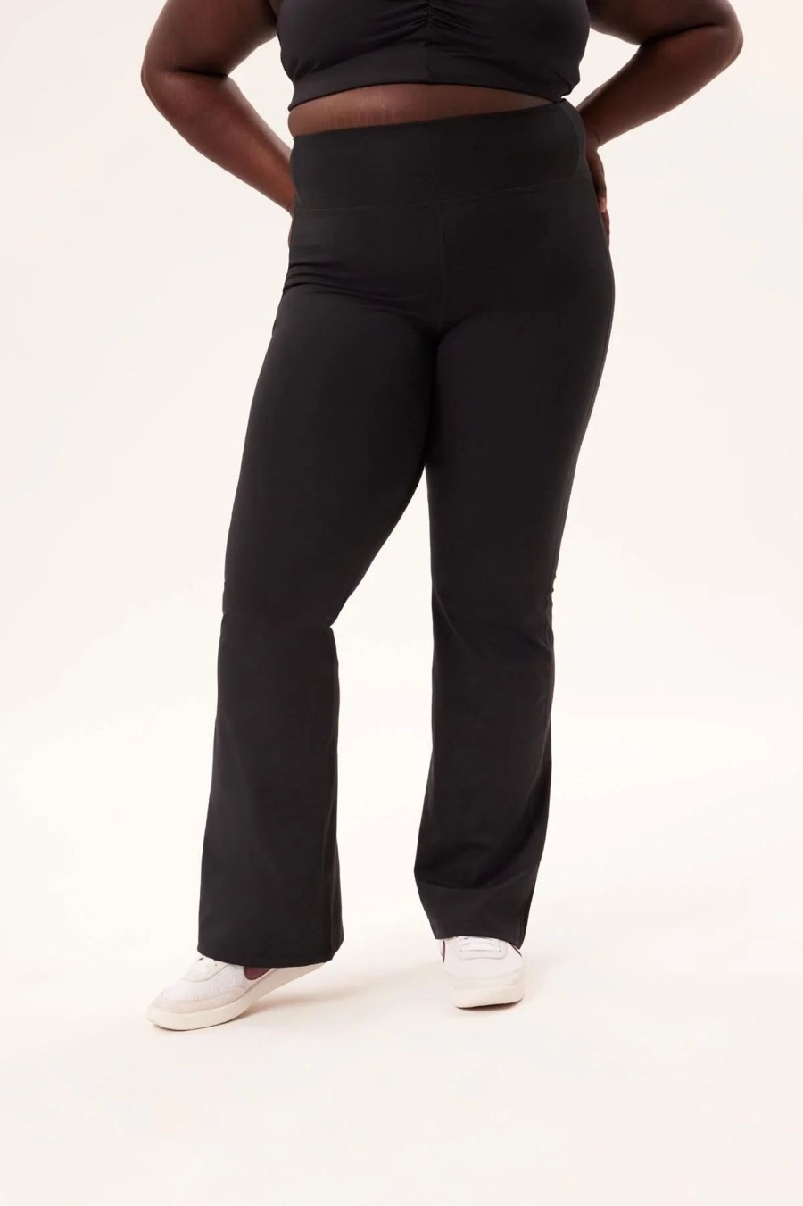 Clothing Sheer-essentials Pants | Girlfriend Collective Compressive Flare Legging- Black